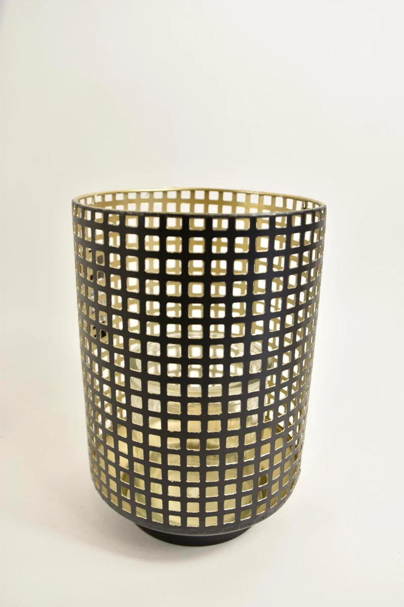 Teelicht Turm (8) ''Treppe'' Metall rund D25 H36,5cm schwarz