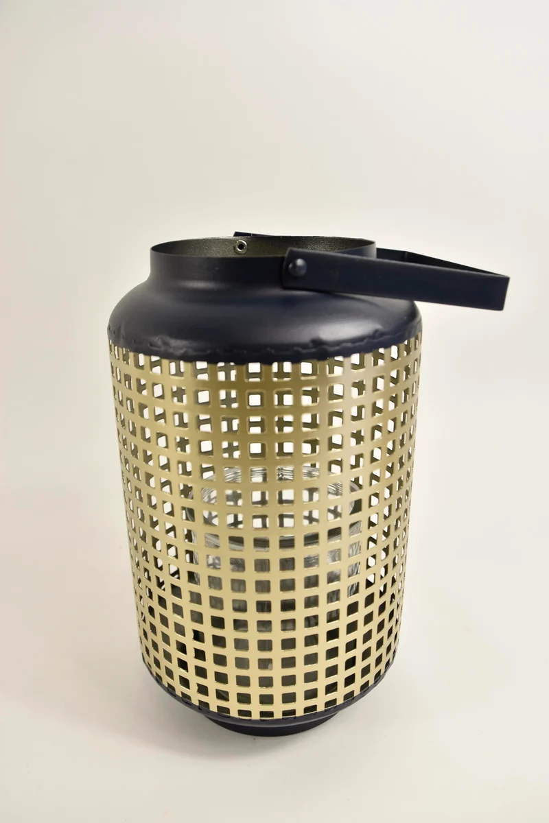 Teelicht Turm (8) ''Treppe'' Metall rund D25 H36,5cm gold