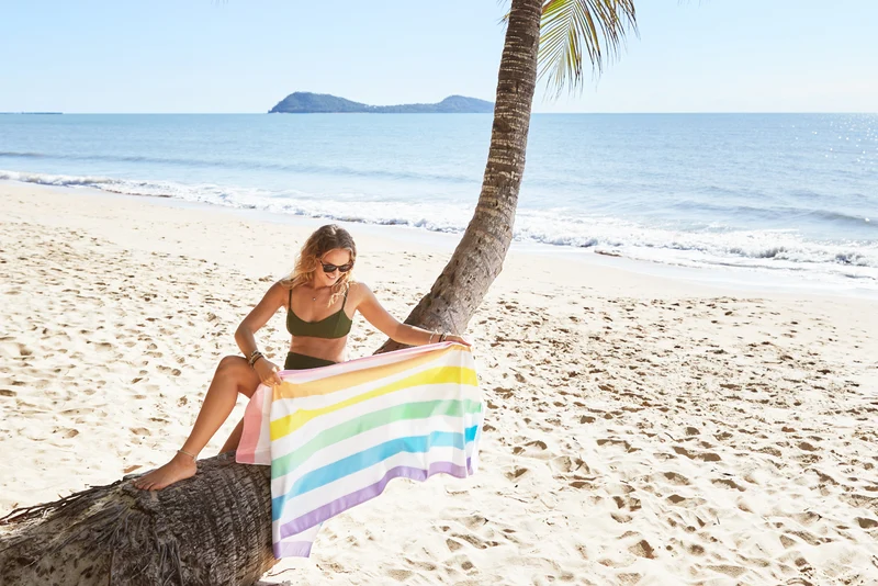 Dock & Bay Beach Towel XL Unicorn Waves 200x90cm
