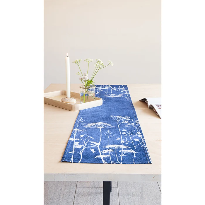 Tischläufer aus Baumwolle "Blue Print" 28x150cm gewaschenes Denim-Blau