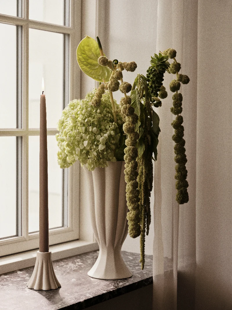 Broste Copenhagen Heli Vase L beige 30cm