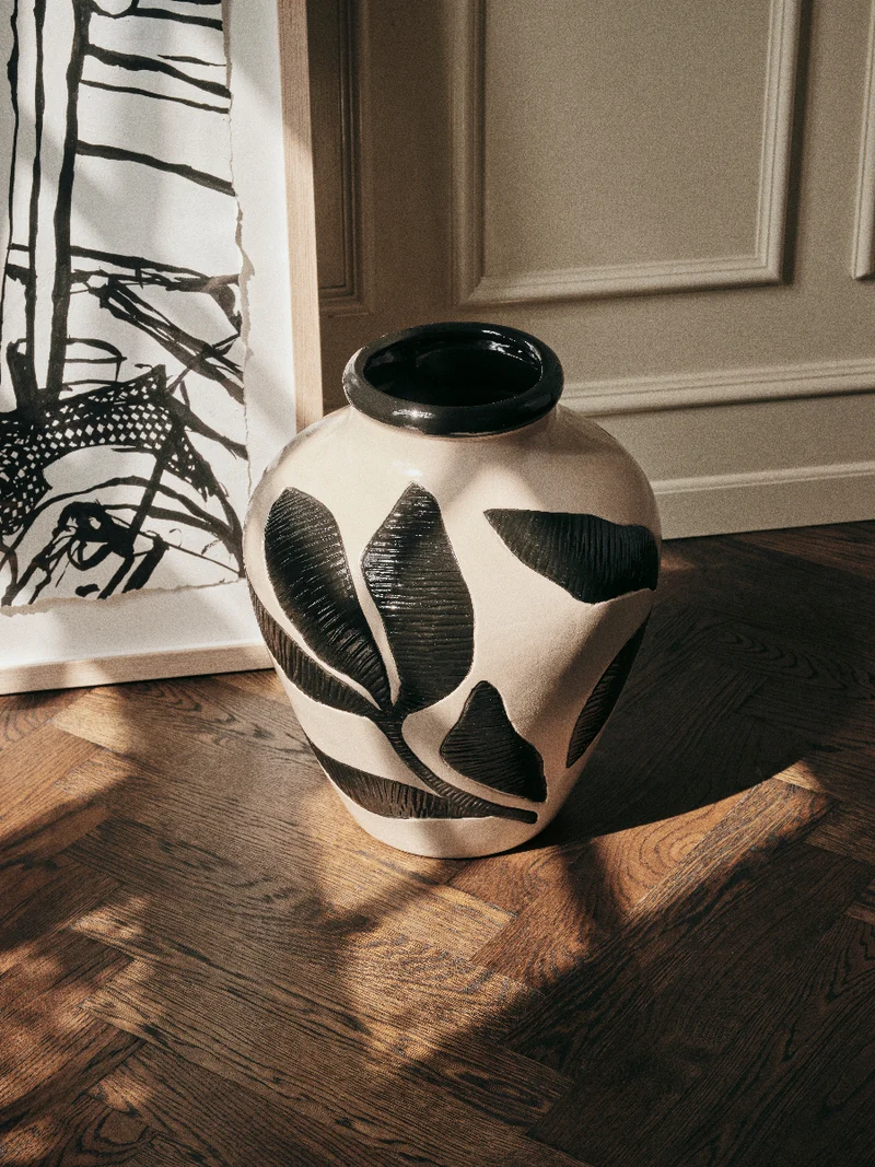 Broste Copenhagen Herbert Vase black/rainy day grey 30cm