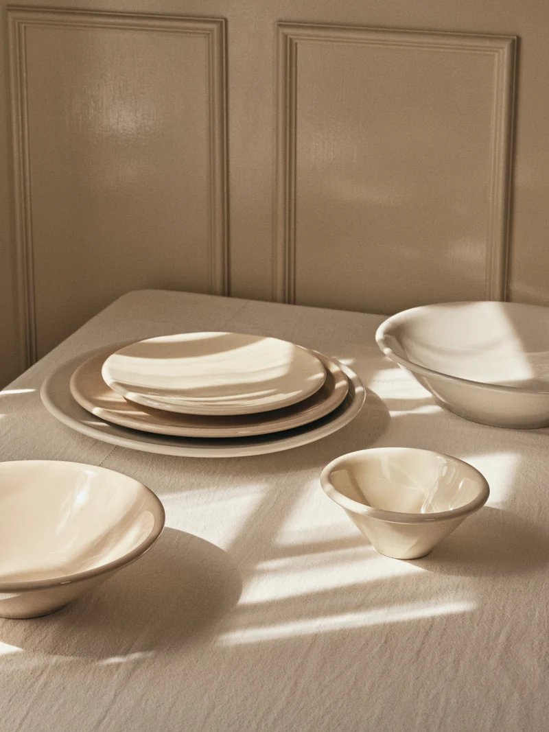 Broste Copenhagen Alfredo Servierteller cream Ø24cm
