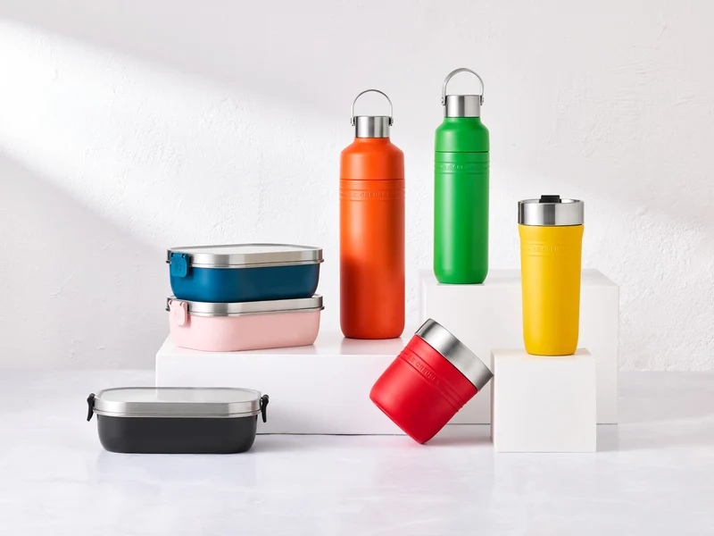 Le Creuset On The Go Lunchbox schwarz matt 900ml