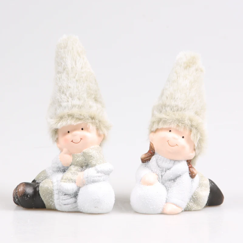 JUNGE UND MÄDCHEN LIEGEND GRÜN 11,5X8X11,5 CM TÖPFEREI SORTIMENT - PRO STÜCK