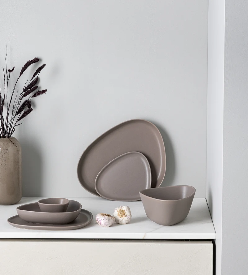 LIND DNA Curve Stoneware Frühstücksteller warm grey