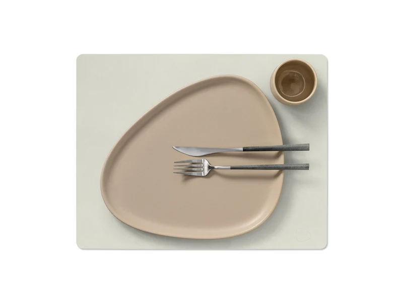 LIND DNA Nupo Tischset Square L linen