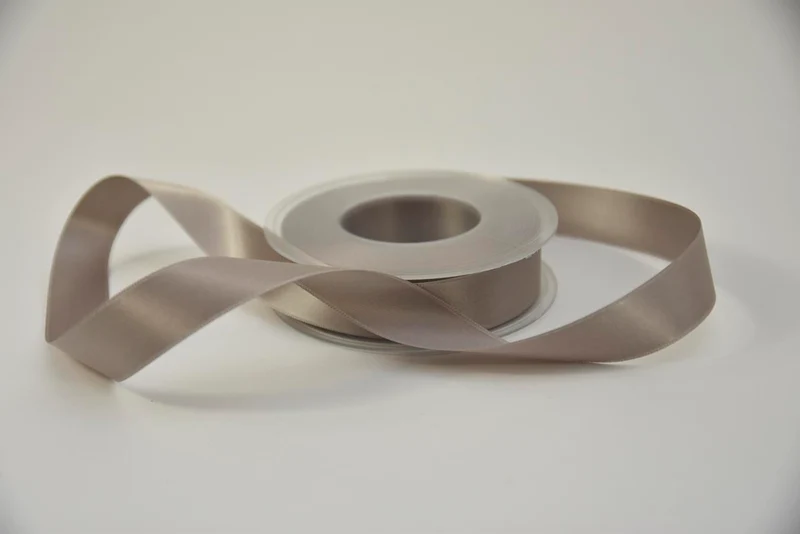 Satinband 25 mm x 25 mtr schwarz