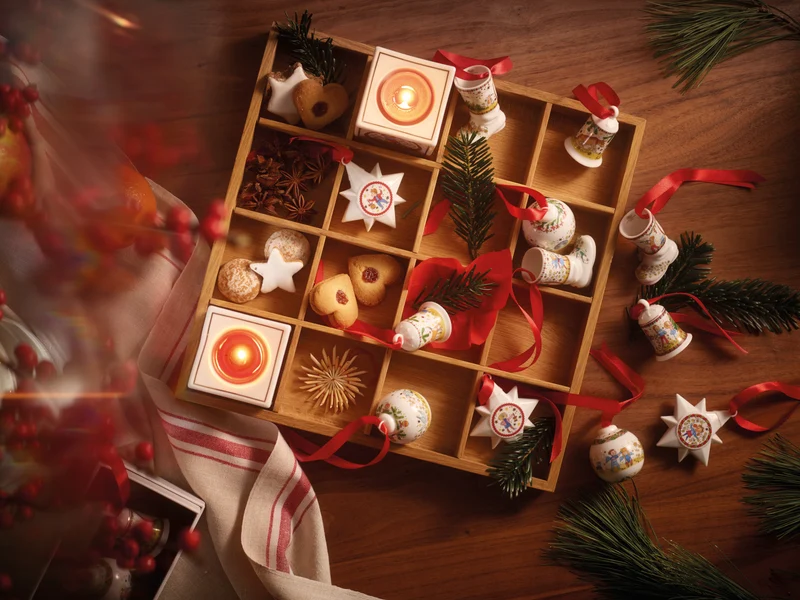 Hutschenreuther Sammelkollektion 2024 Weihnachtsleuchten Porzellanlicht