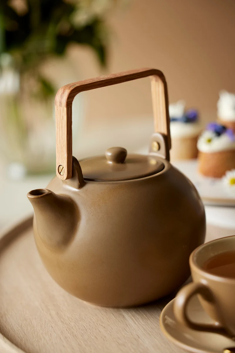 Bitz Teekanne wood mit Teesieb 1,2 l