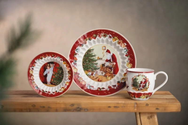 Villeroy & Boch Toy's Fantasy Jumbobecher Santa 0,39 l