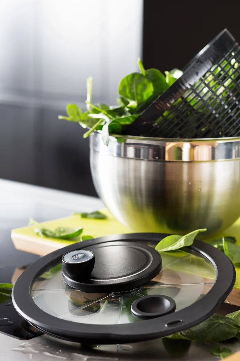 Rösle Salatschleuder mit Glasdeckel u. Frischhaltedeckel