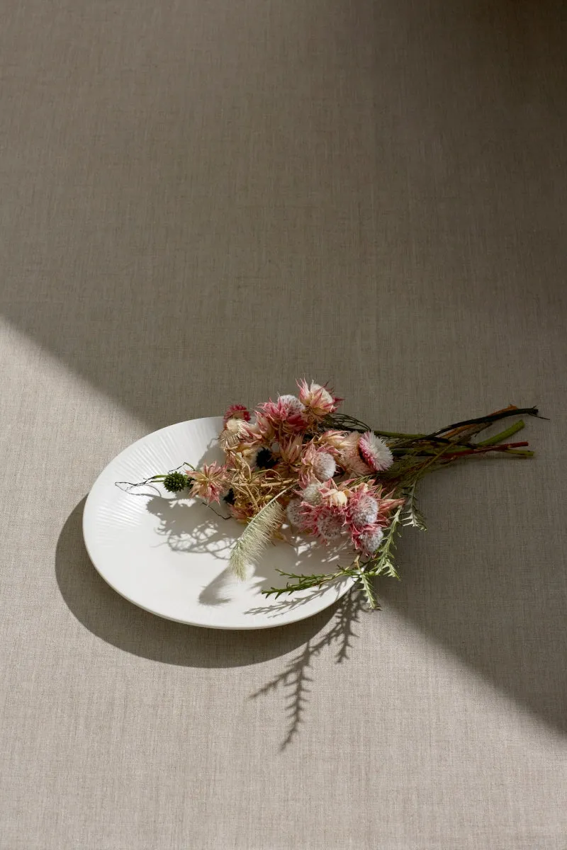 Broste Copenhagen SANDVIG soft white Speiseteller 27 cm